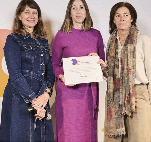 AELEMIC recibe una de las Becas Decisiones Informadas y Compartidas de Novartis